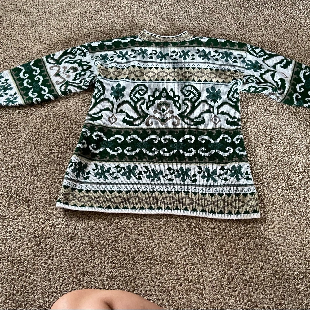 Vintage Knit Sweater Green Pattern